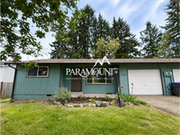 Building Photo - Charming 2-Bedroom Duplex with Garage!