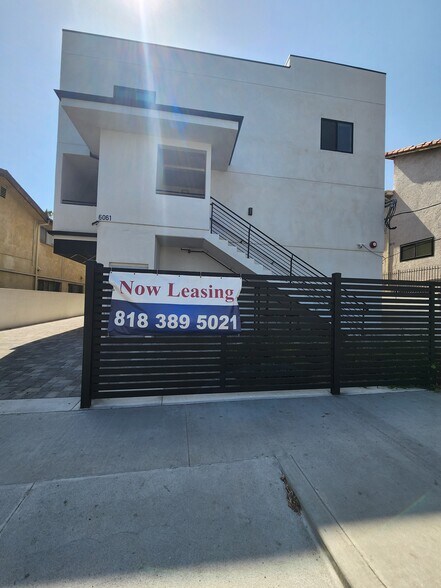 Building Photo - 6061 Fulton Ave