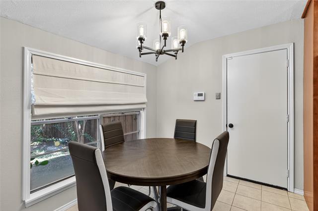Building Photo - 3533 Chellen Dr
