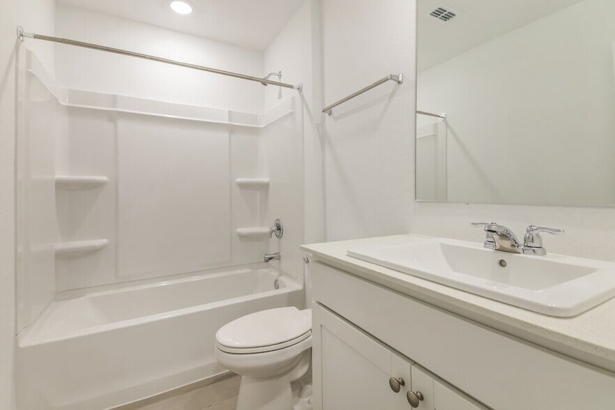 Building Photo - 1712 Crossbill St