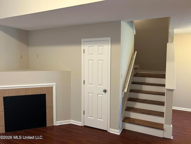 Building Photo - 7311 Madelyn Cove