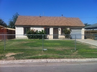 Primary Photo - 3 bd 1 bath Southeast 93307 Mt. Vernon & V...