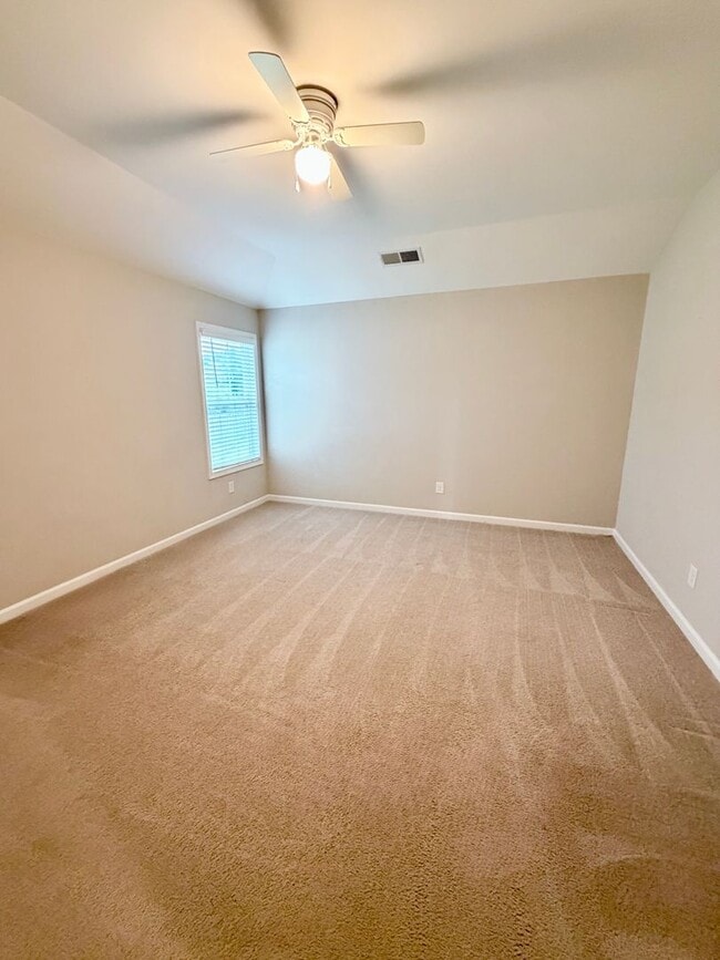 Building Photo - 109 Taylor Leigh Ct