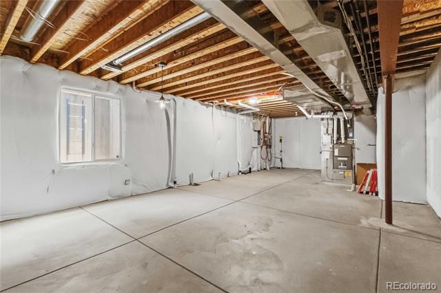 Building Photo - 9202 E 53rd Ave