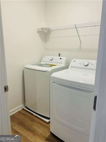 Building Photo - 137 Bloomfield Cir