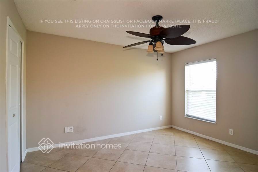 Building Photo - 5316 NW Acmar Ct