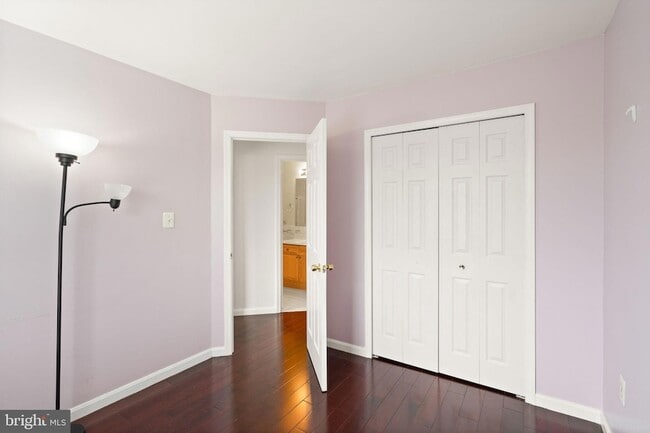 Building Photo - 11070 Clovertree Ct