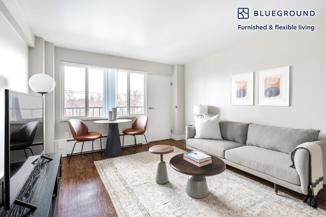 Primary Photo - 3405 W 32nd Ave