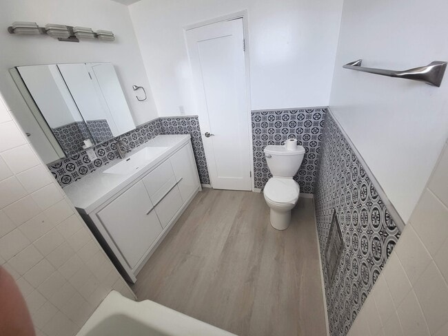 Bathroom - 533 W California Ave