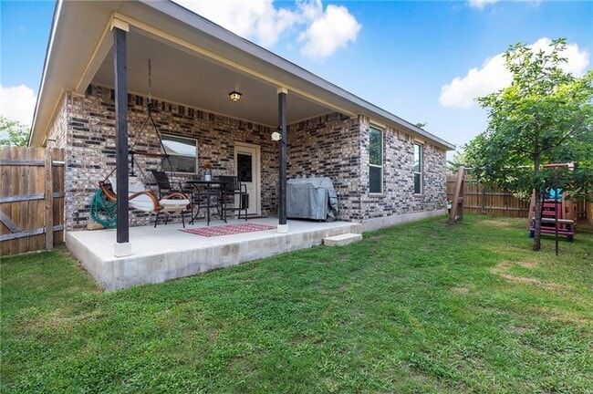 Building Photo - 2436 Republic Trails