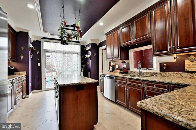 Building Photo - 6250 Traci Joyce Ln