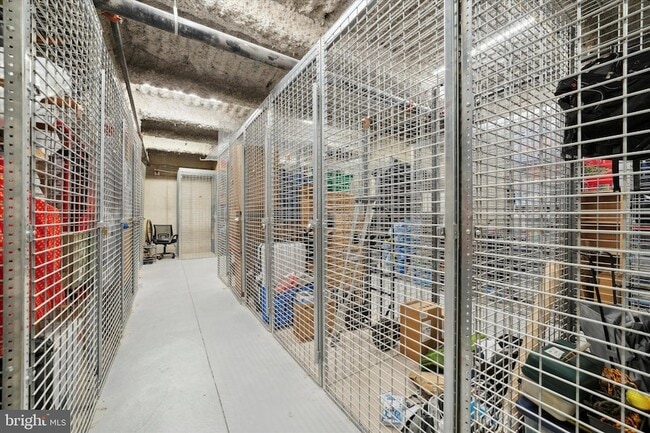 Building Photo - 1405 Frankford Ave