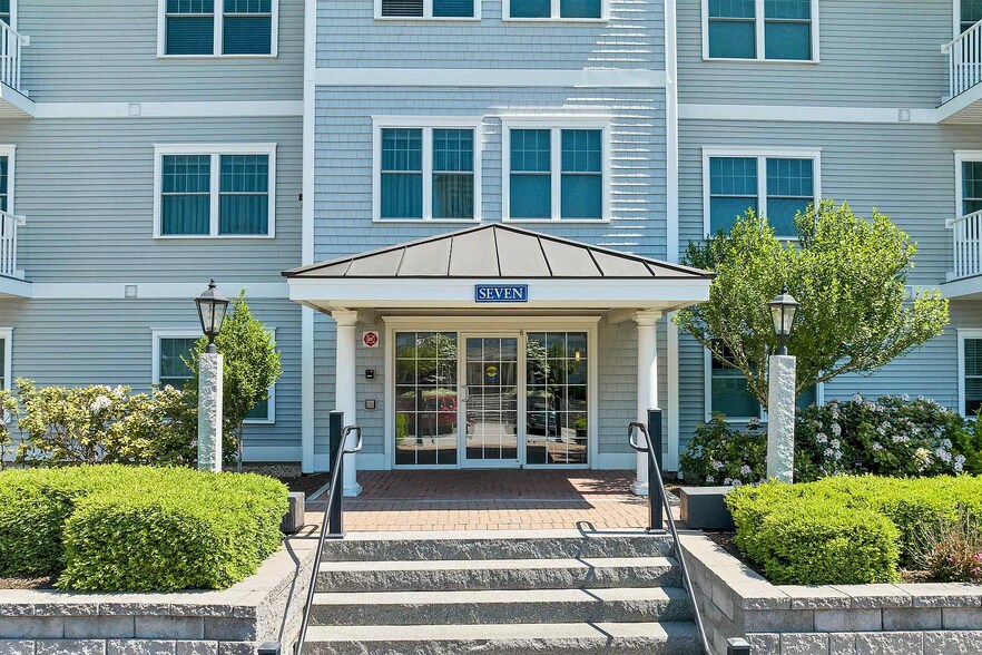 Building Photo - 7 Sterling Hill Ln