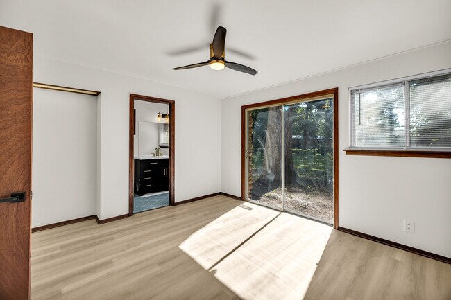 Building Photo - 5611 S Trenton Ave