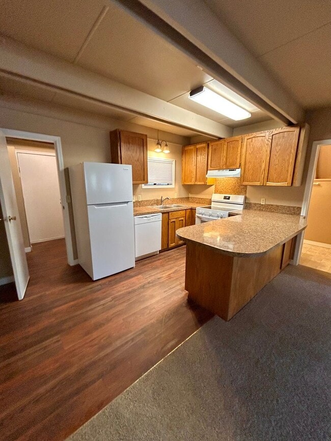 Building Photo - Charming A-Frame Cabin in La Pine!!