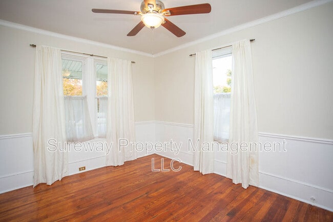 Building Photo - 150 Snyder Pl