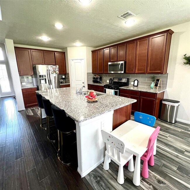 Building Photo - 21203 Flowering Dogwood Cir