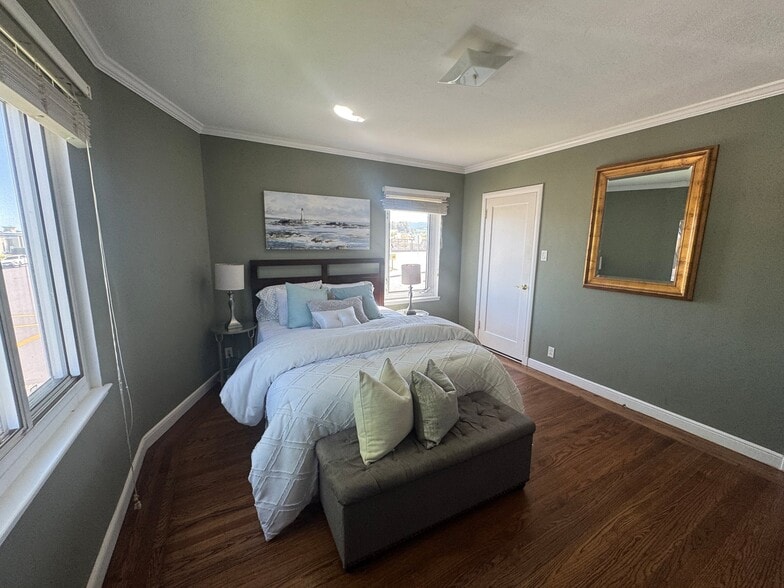 Building Photo - 601 Linden Ave