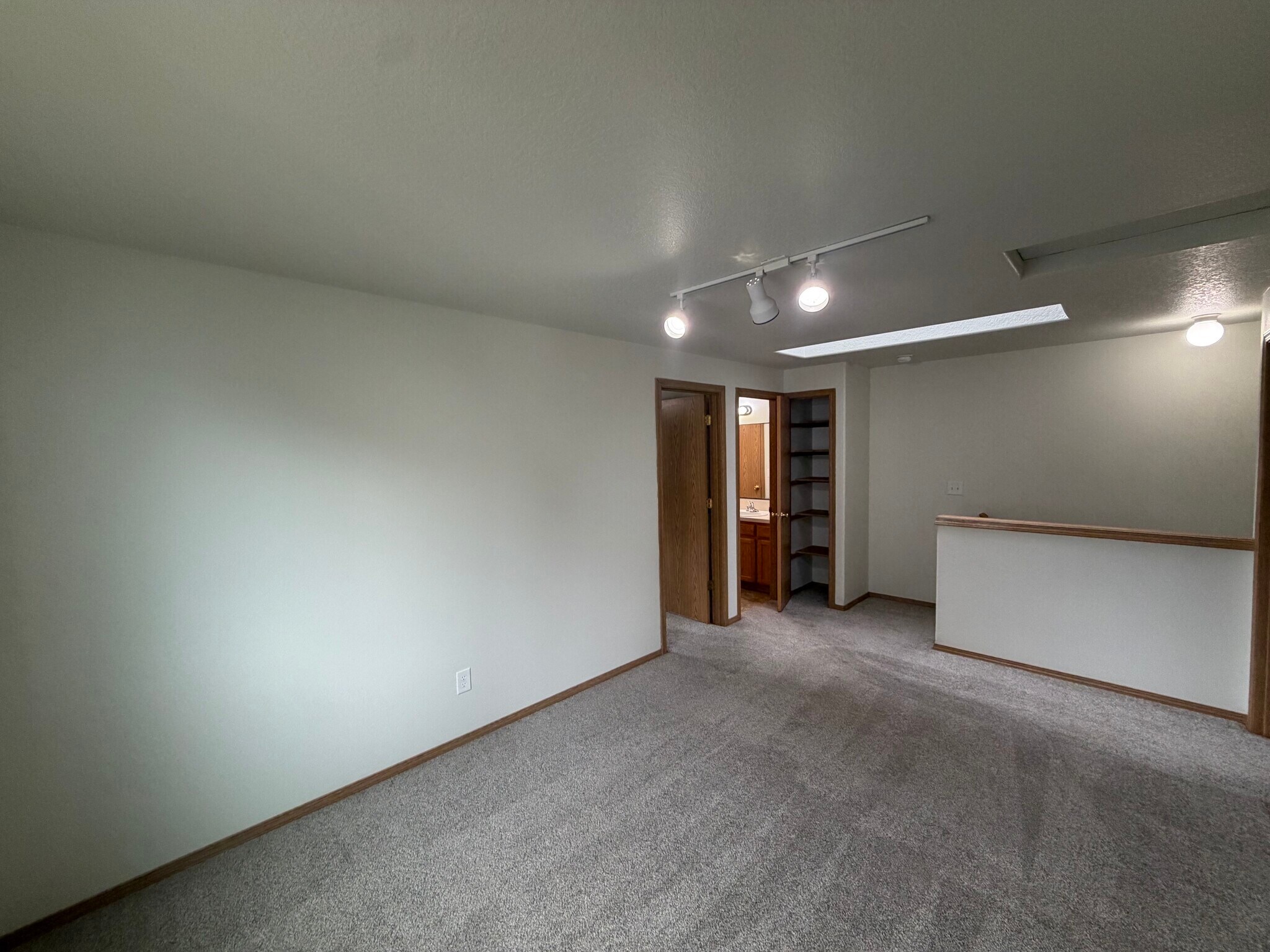 Building Photo - 1139 2nd St NW