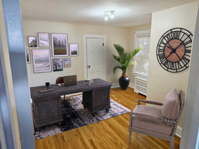 Building Photo - 14 John St