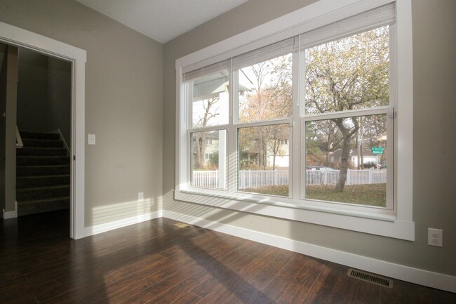 Building Photo - 2700 Dorman Ave