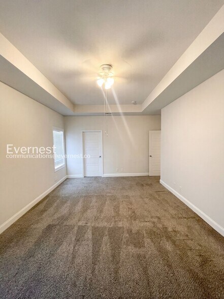 Building Photo - 817 Marksman Ct