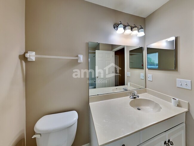 Building Photo - 14809 Heronglen Dr