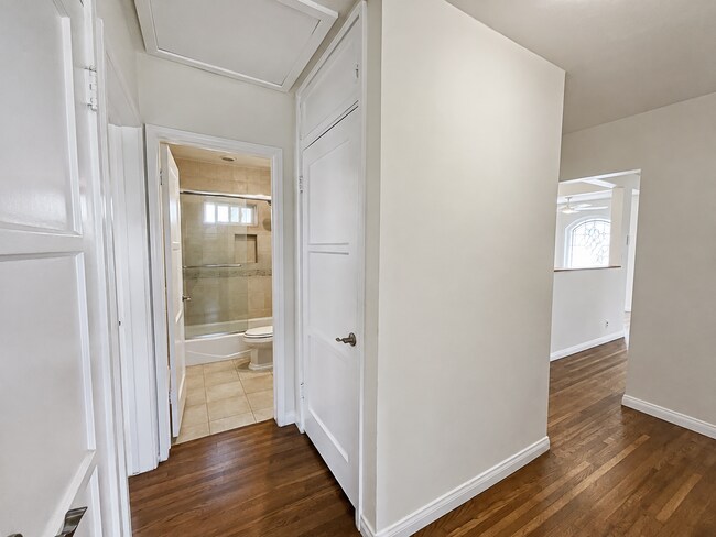 Building Photo - 4432 Falcon Ave