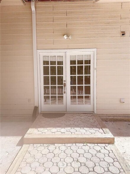 Building Photo - 2851 Weston Brook Ct