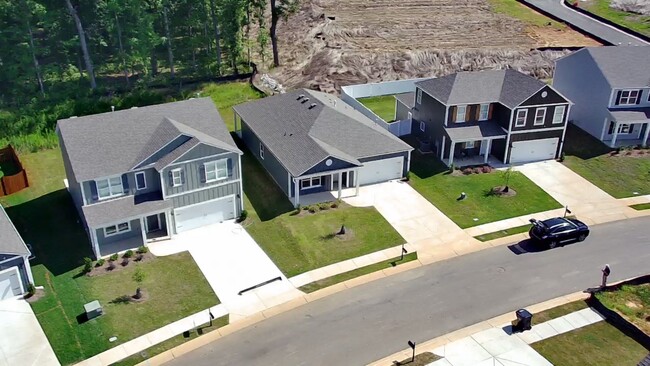 Building Photo - 4BR One-Level Home in Rosser Farms – Open Floor Plan + Prime Location!