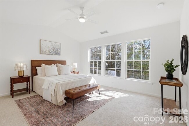 Building Photo - 2443 Normancrest Ct