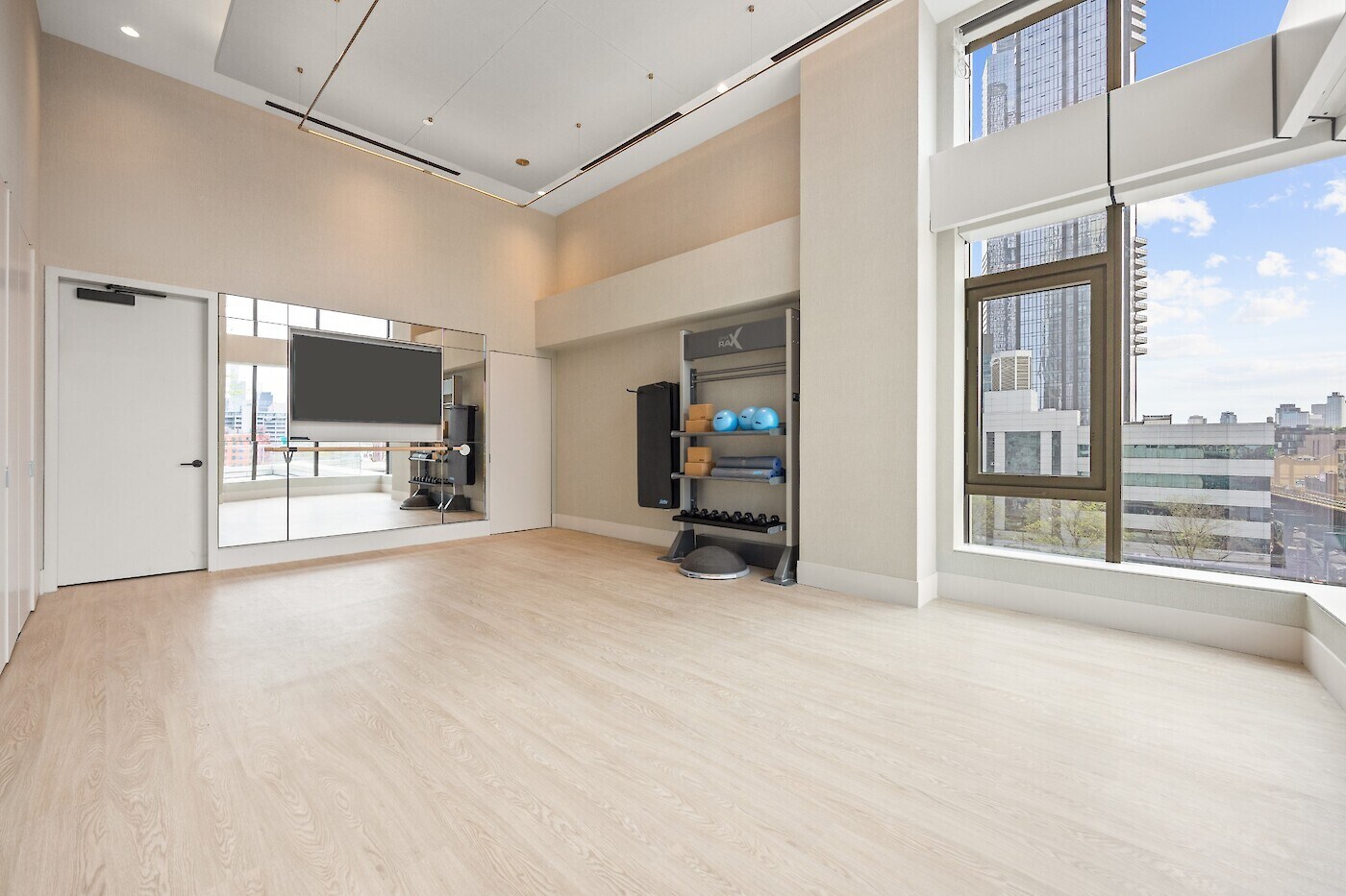 Building Photo - 2310 42nd Rd