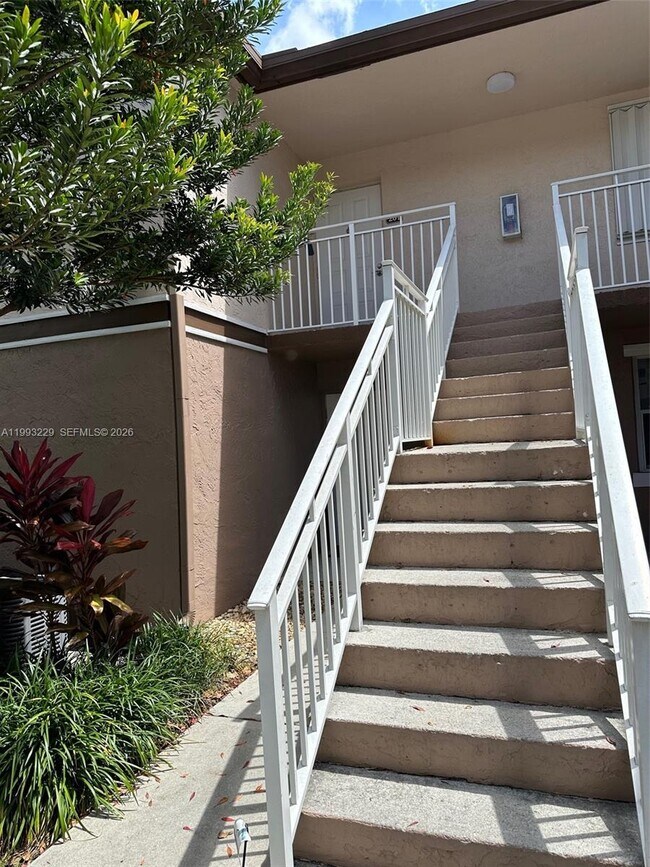 Building Photo - 11232 SW 12th St