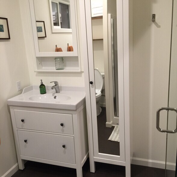 Building Photo - 1532 Southeast Ogden Street