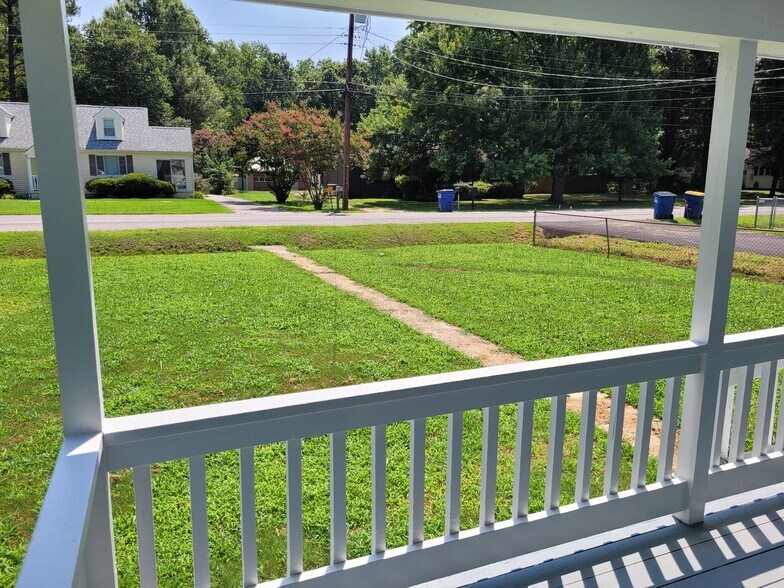 Building Photo - 21612 Hudson St