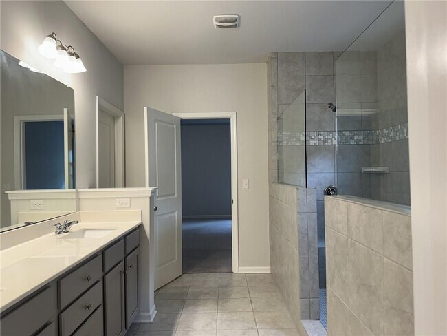 Building Photo - 3380 Deaton Trail