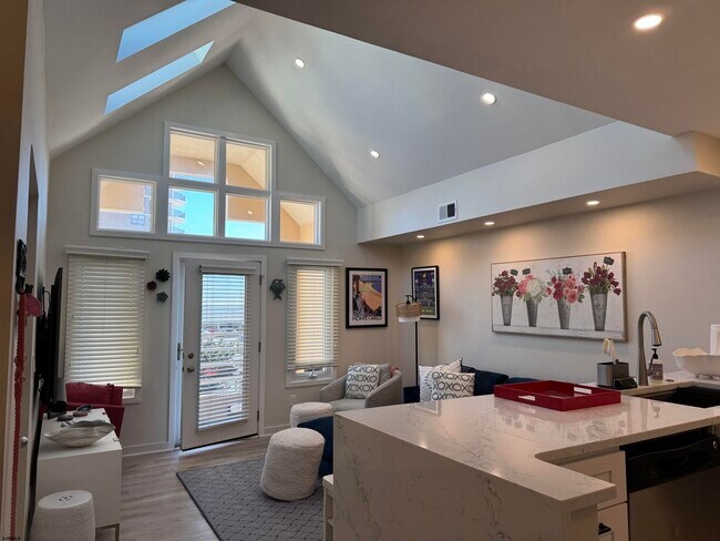 Building Photo - 9101 Atlantic Ave