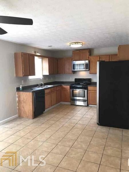 Building Photo - 5057 Chadwick Ct