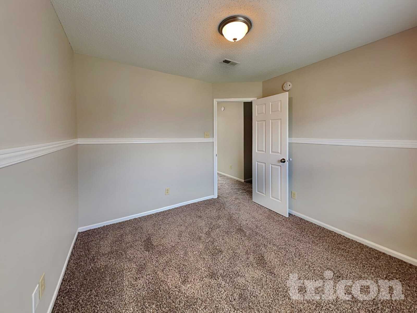 Building Photo - 11818 Buck Creek Cir