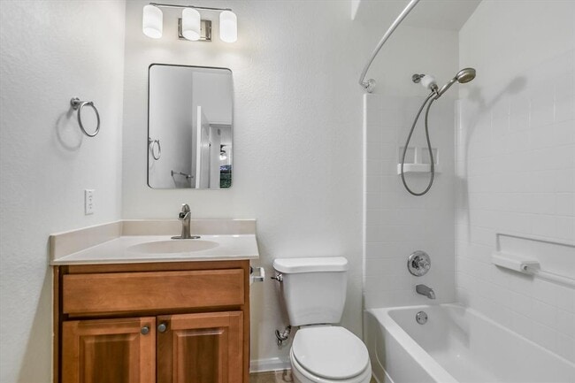 Building Photo - 11400 W Parmer Ln