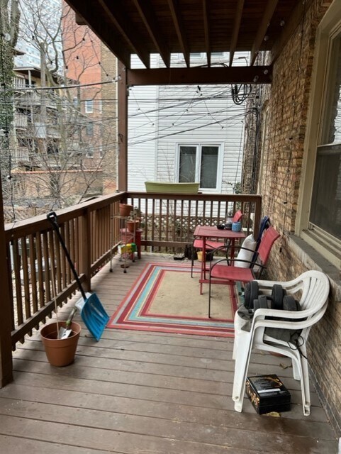 Building Photo - 638 W Grace St