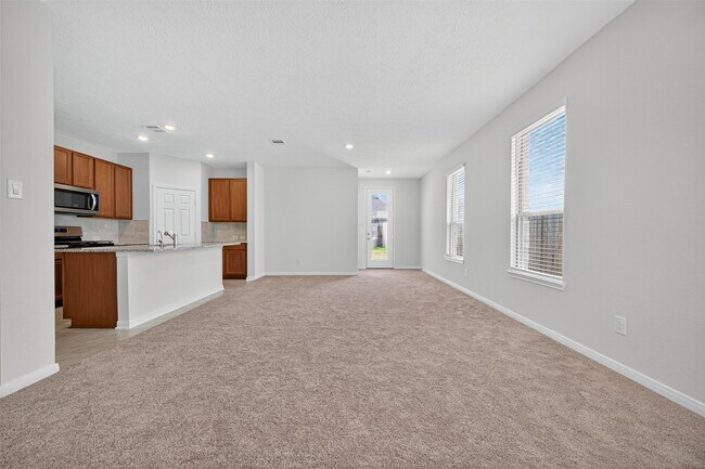 Building Photo - 7515 Sunlit Hbr Dr