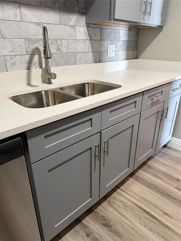 Building Photo - 9209 Tudor Dr