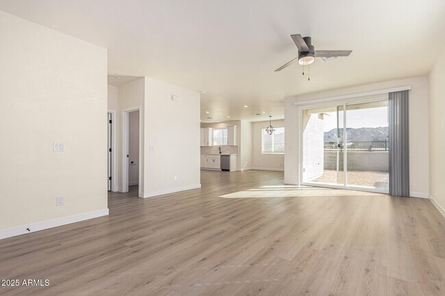 Building Photo - 133 W Latona Rd