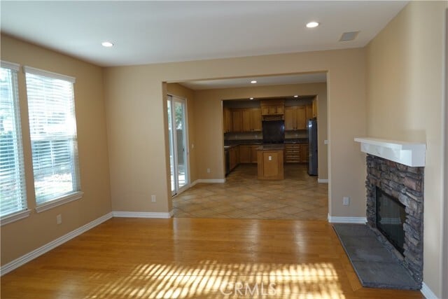 Building Photo - 1840 W Deerfield Rd