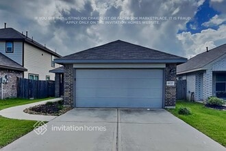 Building Photo - 18727 Faustina Way