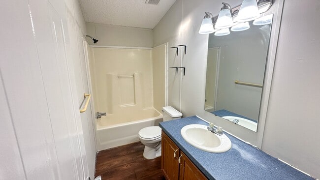 Building Photo - 16487 Brittany Way
