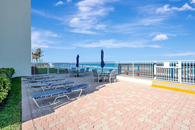 Building Photo - 3540 S Ocean Blvd