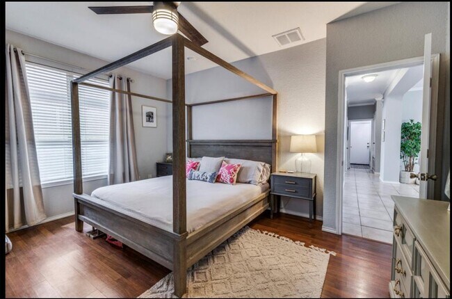 Building Photo - 13320 Gilwell Dr