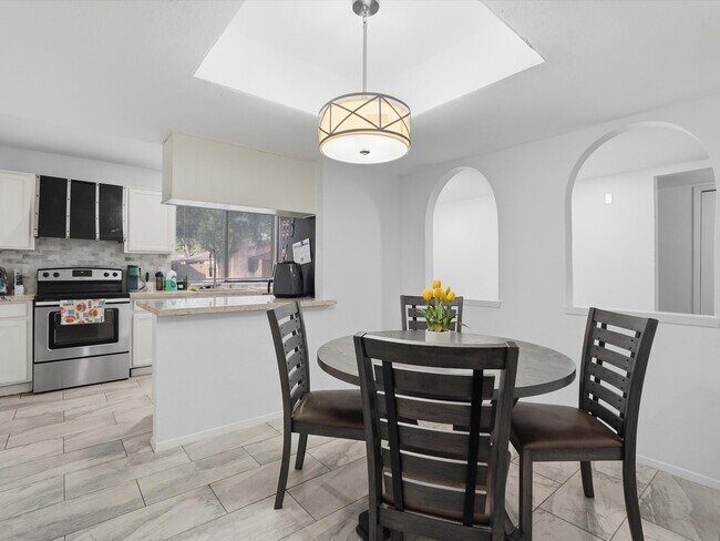 Building Photo - 22815 Carter Moir Ln